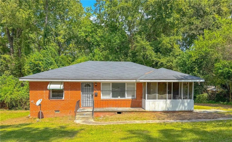 2140 Bayswater Rd, Macon, GA 31211 - photo 1