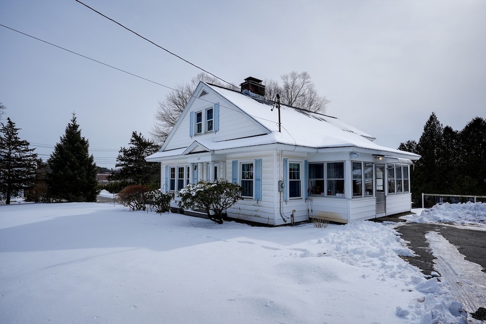 162 E Main St, Northborough, MA 01532 - photo 1