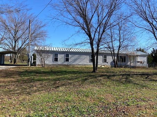 21033 Pratt Rd, Parsons, KS 67357 - photo 1