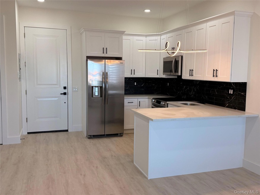 3255 Lawson Blvd unit 201, Oceanside, NY 11572 - photo 1