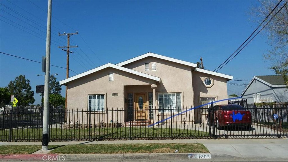 1203 E 125th St, Los Angeles, CA 90059 - photo 1