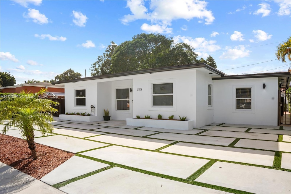 1310 SW 76th Ave, Miami, FL 33144 - photo 1