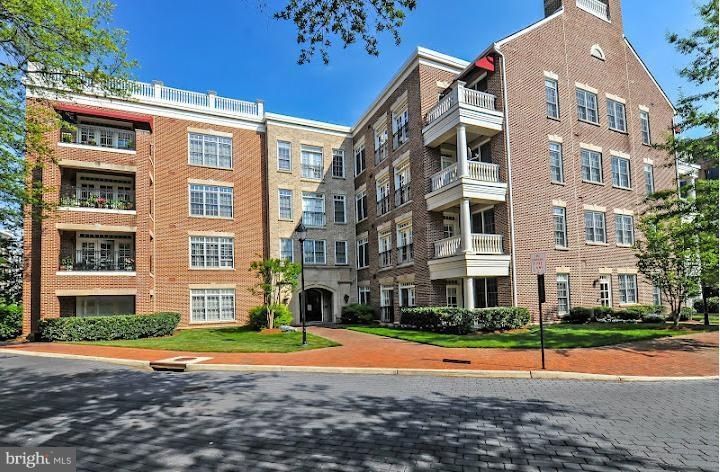 Liberty Row Condominiums unit 102, Alexandria, VA 22314 - photo 1
