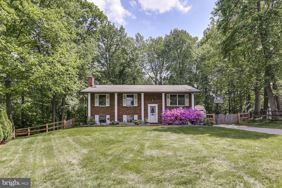 6207 Frontier Ct, Sykesville, MD 21784 - photo 1