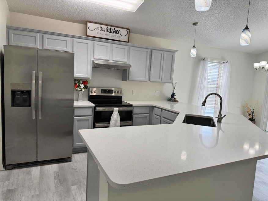 296 Limestone Cir, Crestview, FL 32539 - photo 1