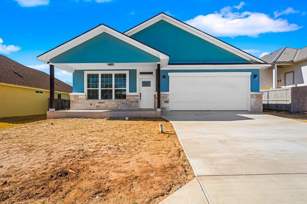 231 Riley Ln, Fredericksburg, TX 78624 - photo 1