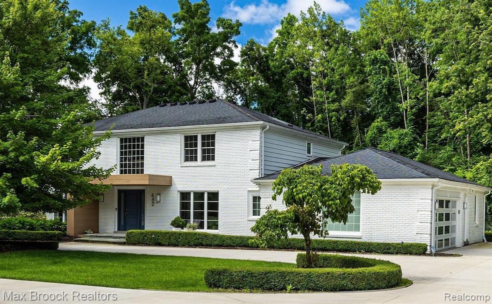 482 Dunston Ct, Bloomfield Hills, MI 48304 - photo 1