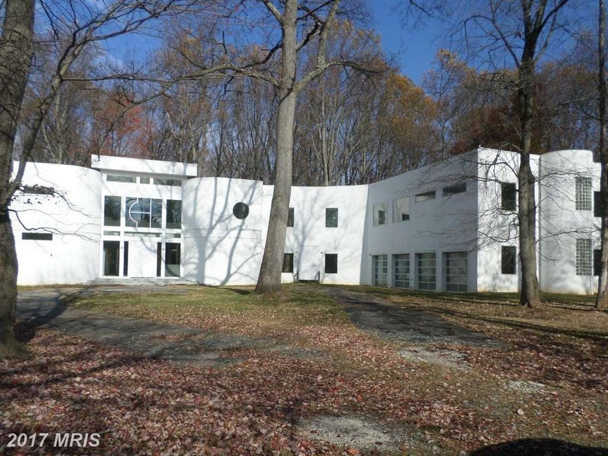 8505 Brickyard Rd, Potomac, MD 20854 - photo 1