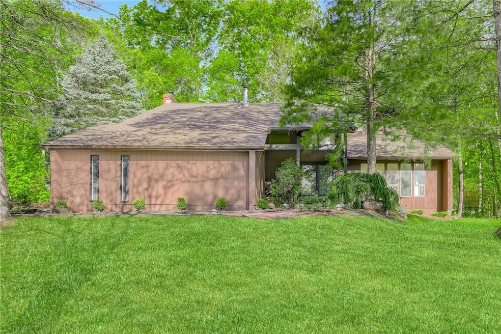 64 Tamarack Ln, Pomona, NY 10970 - photo 1