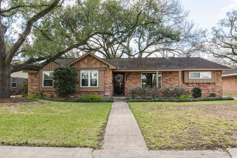 Sold • Co-Listing Agent