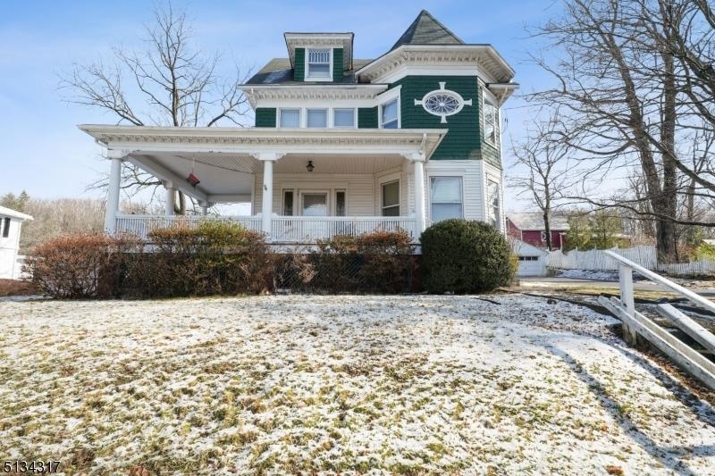 172 Main St, Gladstone, NJ 07934 - photo 1