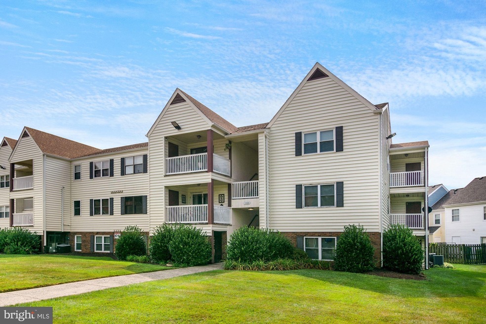 100 Chesterfield Ln unit 207, Stafford, VA 22556 - photo 1
