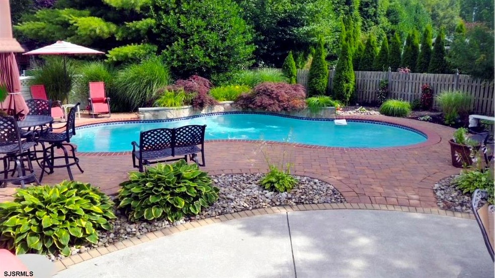 802 Katie Ct, Absecon, NJ 08201 - photo 1