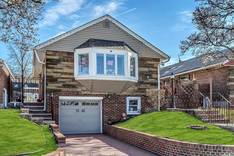 Sold $1,125,000 • Co-Listing Agent