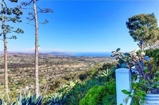 If you are looking for a one story view home, it d