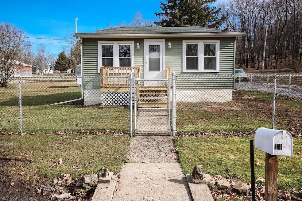 Front picture of home