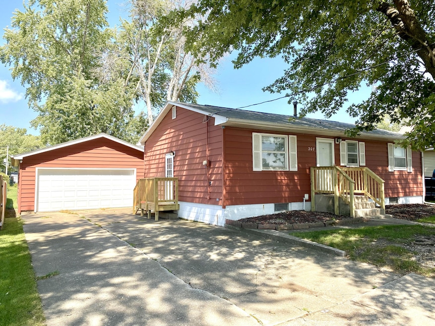 207 E Jackson St.