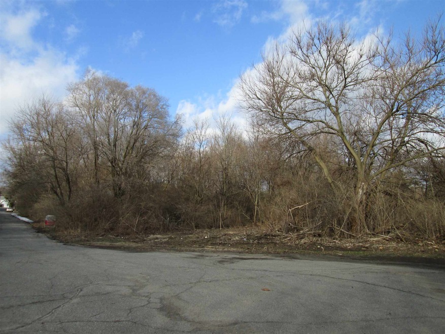 24, 25, 26, 27 Wallace Ln, South Bend, IN 46635 - photo 1