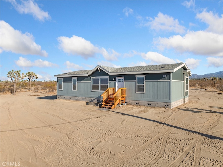 1083 Danbury Rd, Pinon Hills, CA 92372 - photo 1