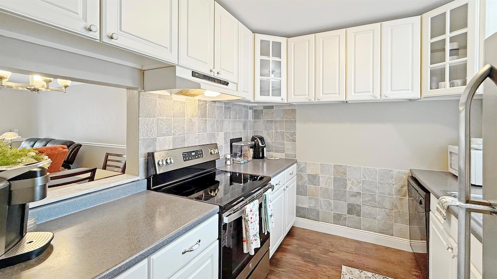 12022 W Greenway 206 Dr unit 206, Royal Palm Beach, FL 33411 - photo 1