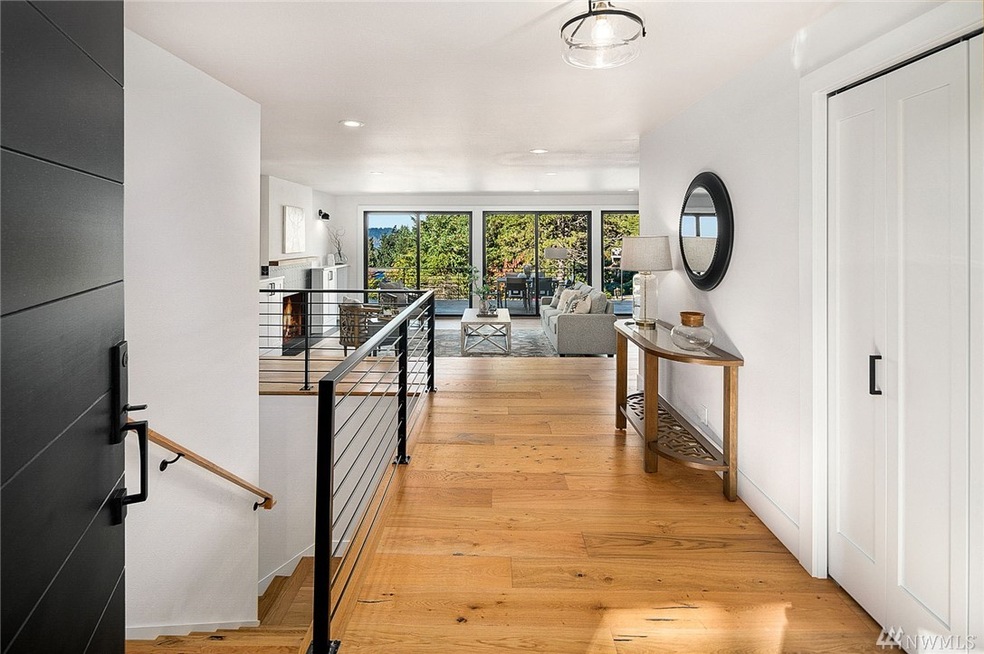 7035 W Mercer Way, Mercer Island, WA 98040 - photo 1