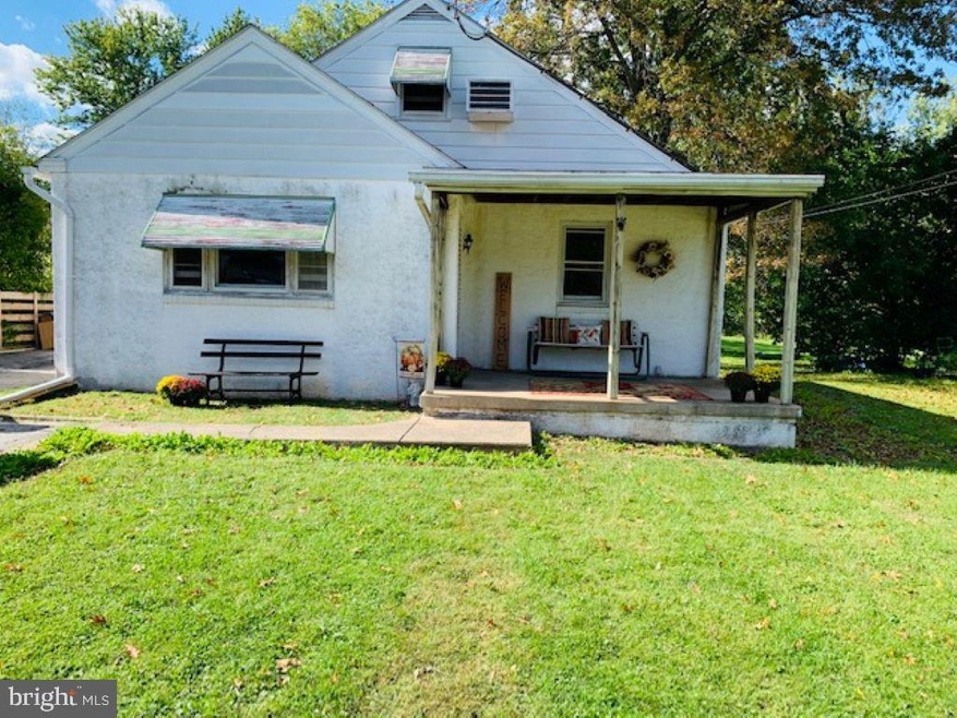 16 Vincent Rd, Phoenixville, PA 19460 - photo 1