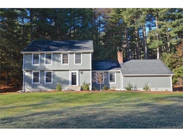 2 Browngate Ln, Simsbury, CT 06070 - photo 1