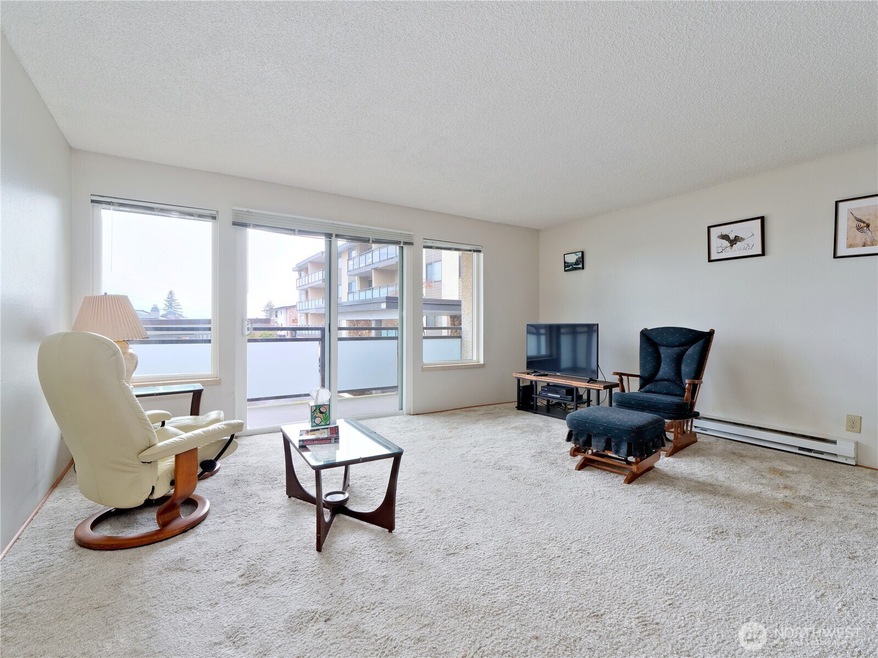 The Camelot Condominiums unit 209, Edmonds, WA 98020 - photo 1