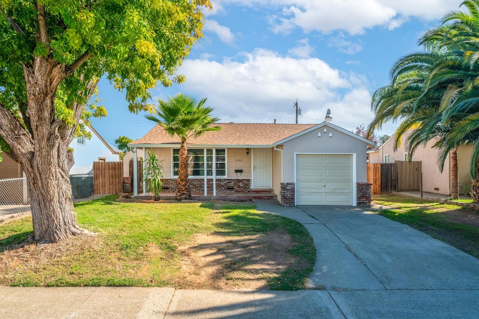 Pending $325,000 • Co-Listing Agent