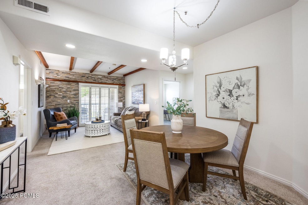 11035 S Grapevine Cove unit 106, Sandy, UT 84070 - photo 1