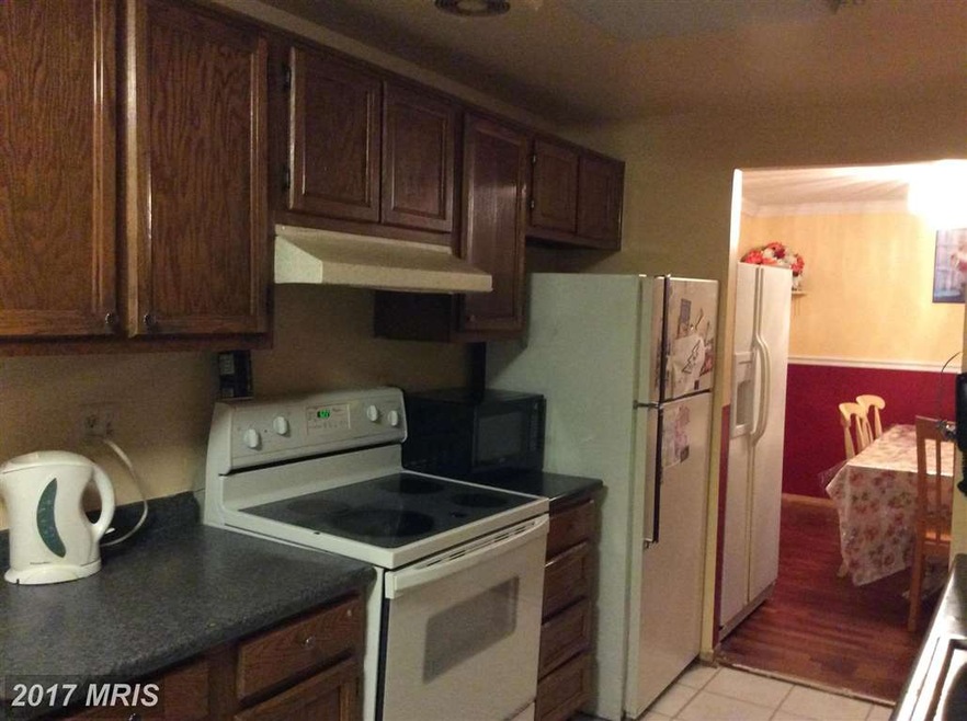 9329 Sparrow Valley Dr, Montgomery Village, MD 20886 - photo 1