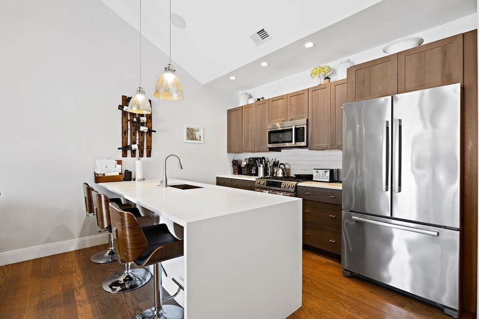 6 Ashland St unit 5, Dorchester, MA 02122 - photo 1