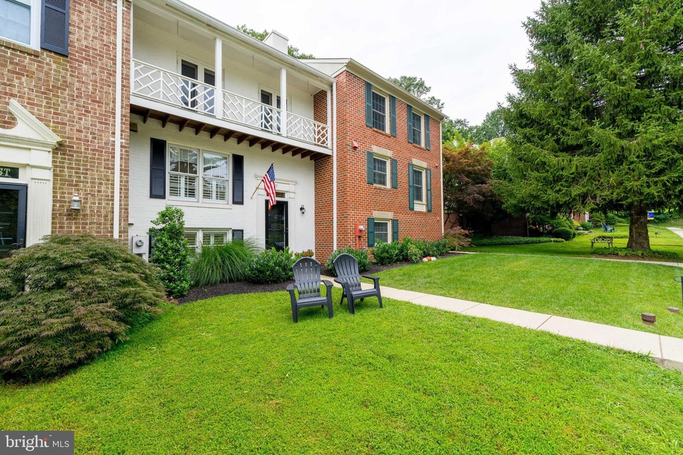 17 Inverin Cir, Lutherville Timonium, MD 21093 - photo 1