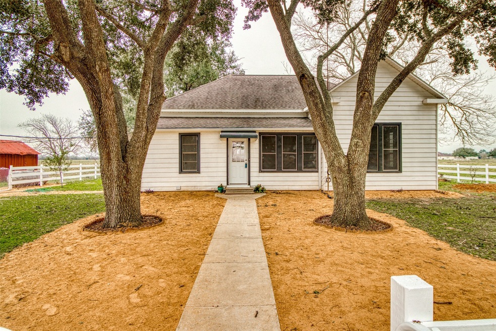 1603 Blase Rd, Rosenberg, TX 77471 - photo 1