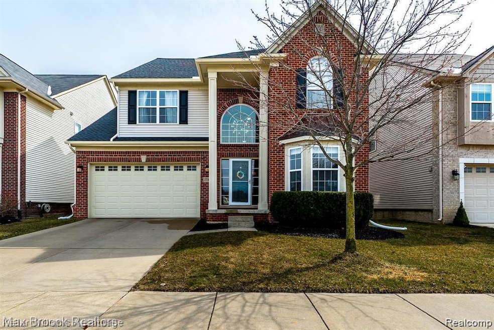 Sold $599,900