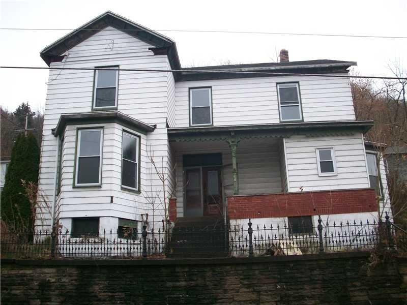 140 & 138 N 2nd St, West Newton, PA 15089 - photo 1