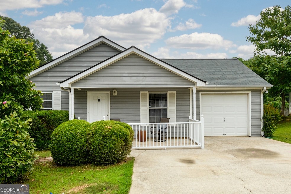 252 Courtyard Cir, Winder, GA 30680 - photo 1