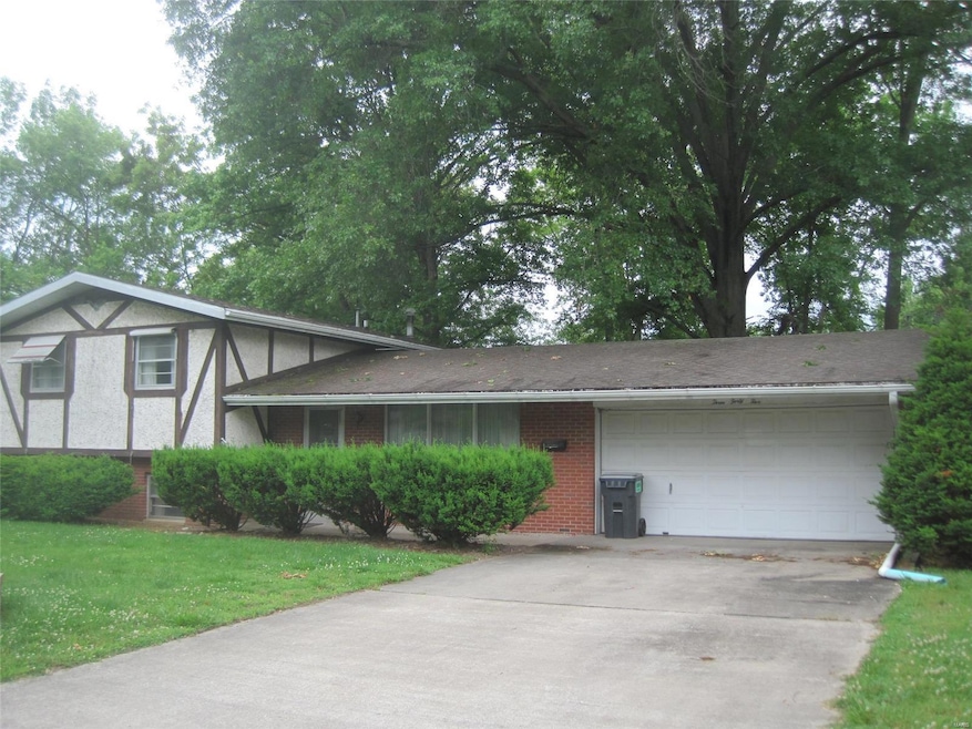 Sold $100,000 • Co-Listing Agent