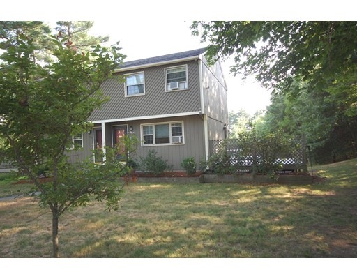 274 W Central St unit 274, Franklin, MA 02038 - photo 1