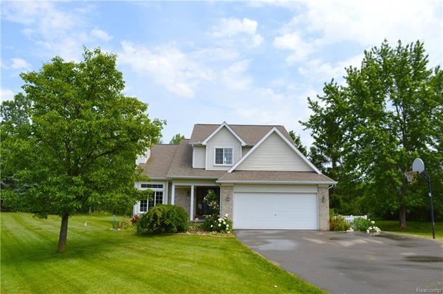 9213 Arbor Court, Goodrich Michigan