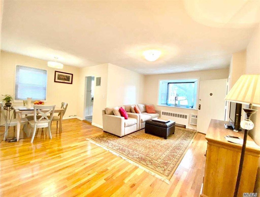 5761 246th Crescent unit Lower, Douglaston, NY 11362 - photo 1