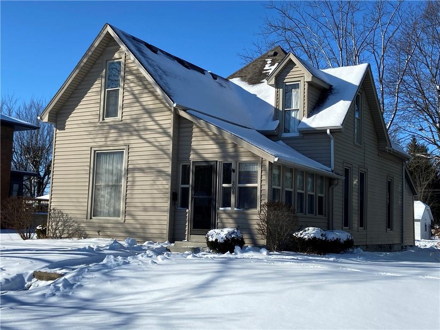 308 S Main St, Tipton, IN 46072 - photo 1