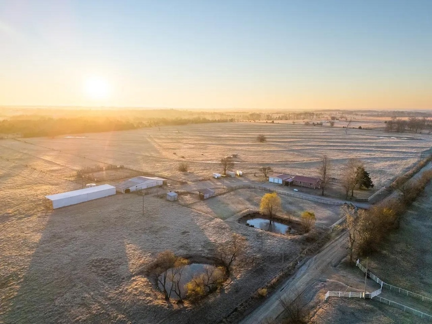 106046 N 3740 Rd, Okemah, OK 74859 - photo 1