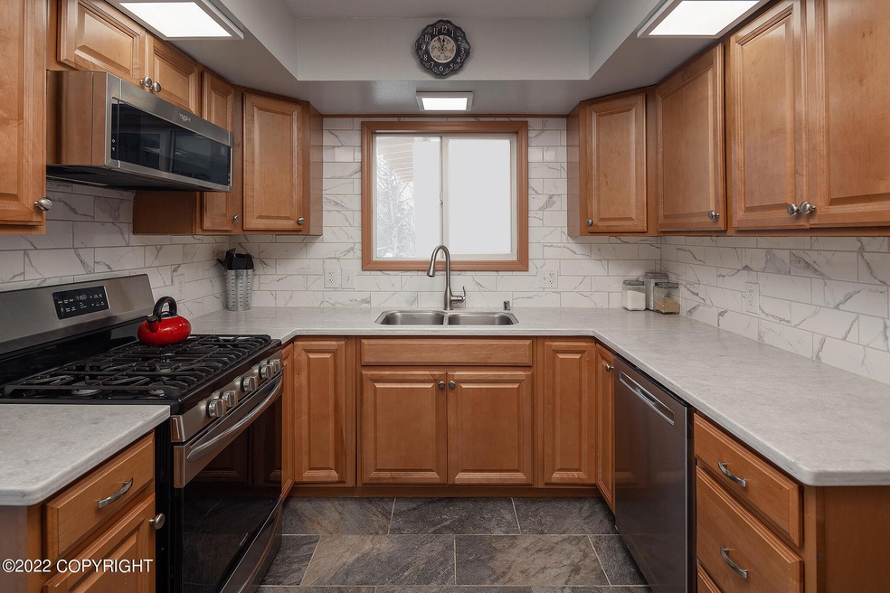 1725 Brink Dr, Anchorage, AK 99504 - photo 1