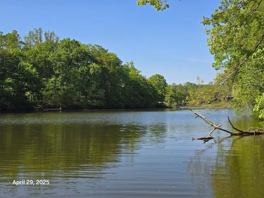 beautiful quiet cove area