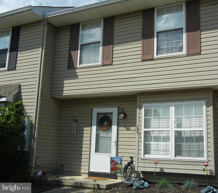 83 Grant Ln, Berlin, NJ 08009 - photo 1