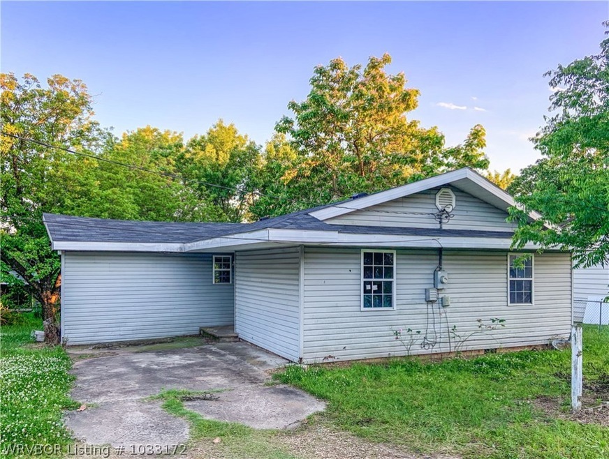 508 SW 8th St, Muldrow, OK 74948 - photo 1