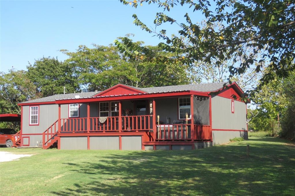 2108 Dove Ln, Cleburne, TX 76031 - photo 1