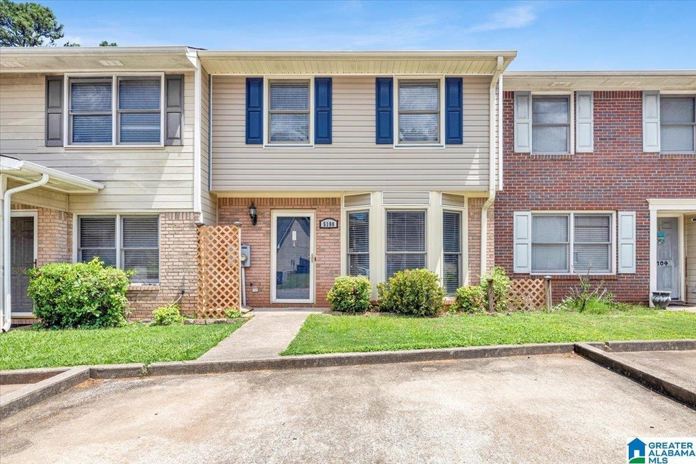 5100 Falling Creek Ln, Birmingham, AL 35235 - photo 1