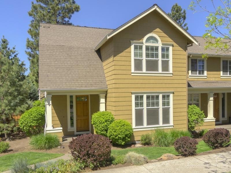 1521 NW Lewis St, Bend, OR 97701 - photo 1